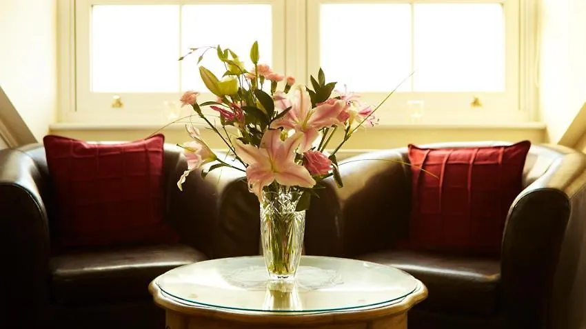 Filey Grange Guest House 5*,